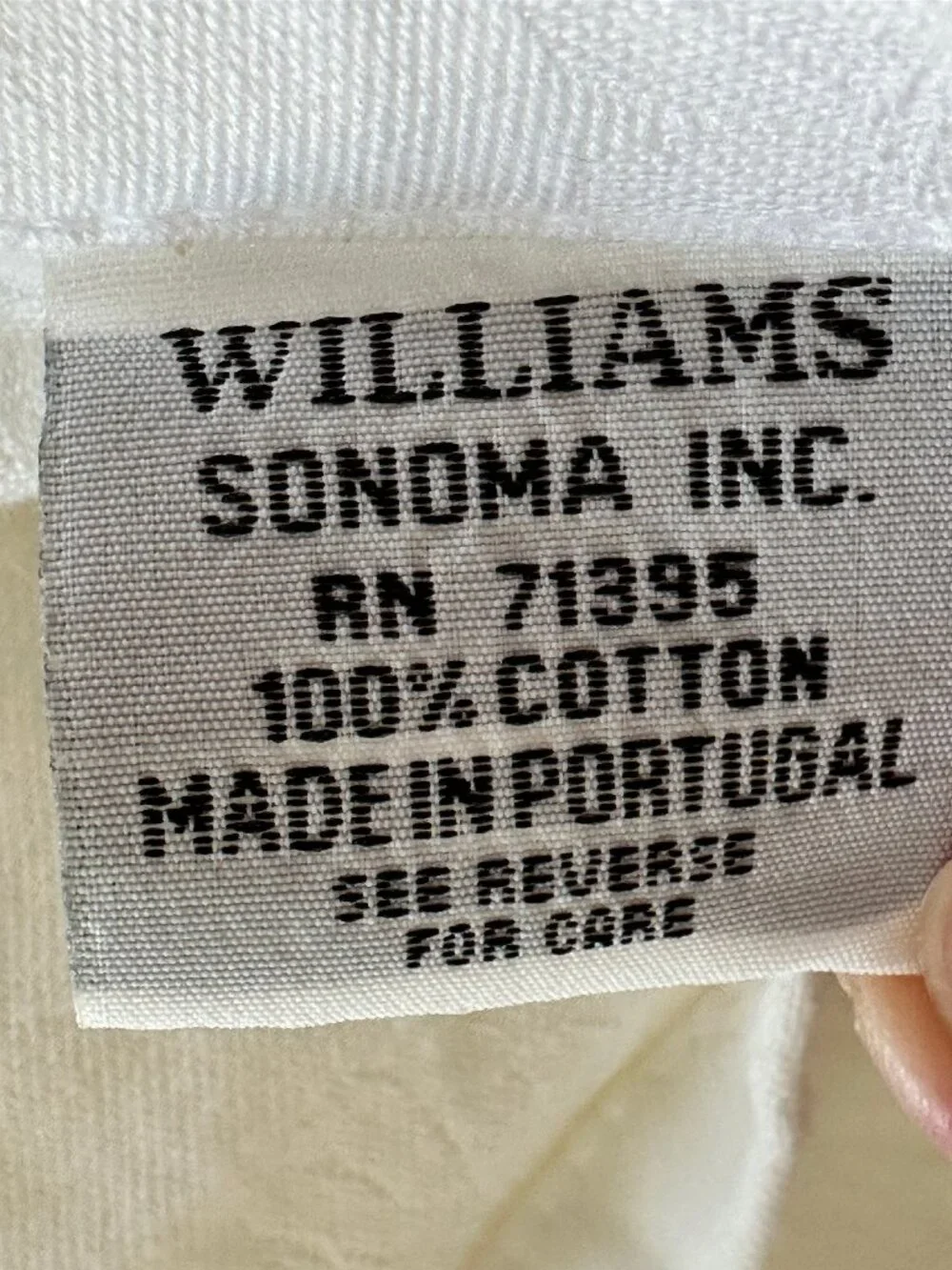 William Sonoma Cream Colored Rectangular Tablecloth